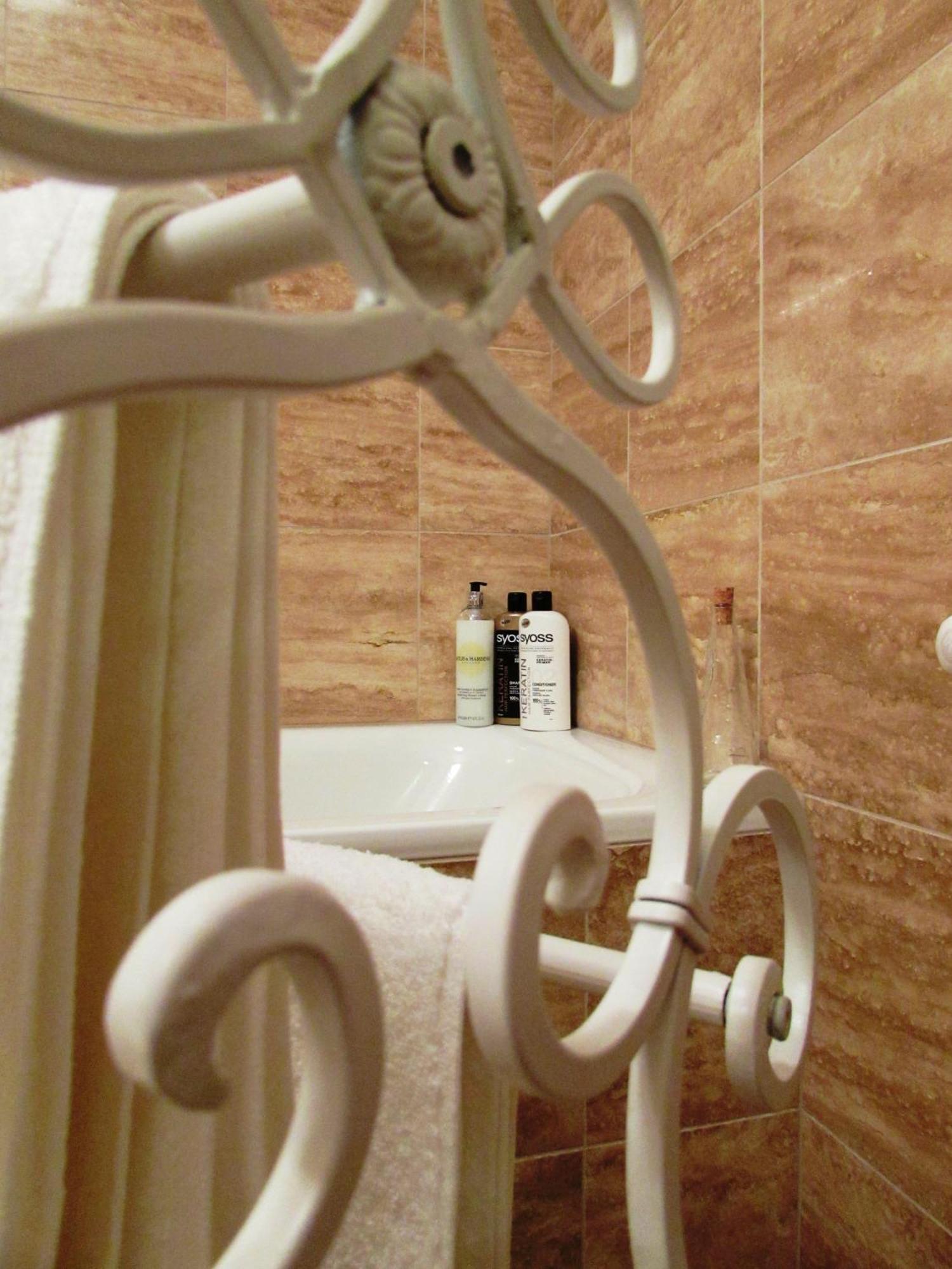 Colours Apartments Superior With Free Parking Budapeste Exterior foto