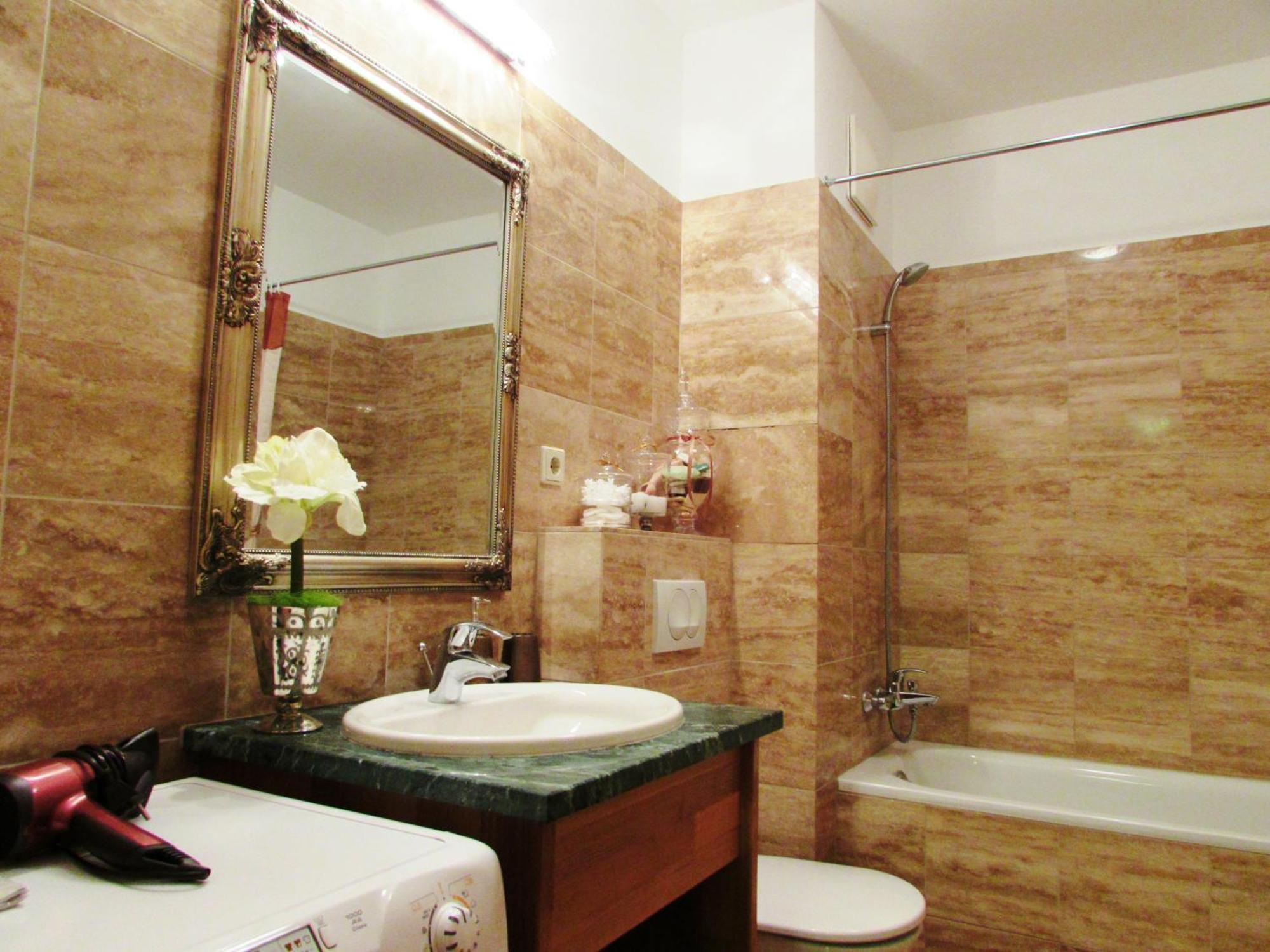 Colours Apartments Superior With Free Parking Budapeste Exterior foto